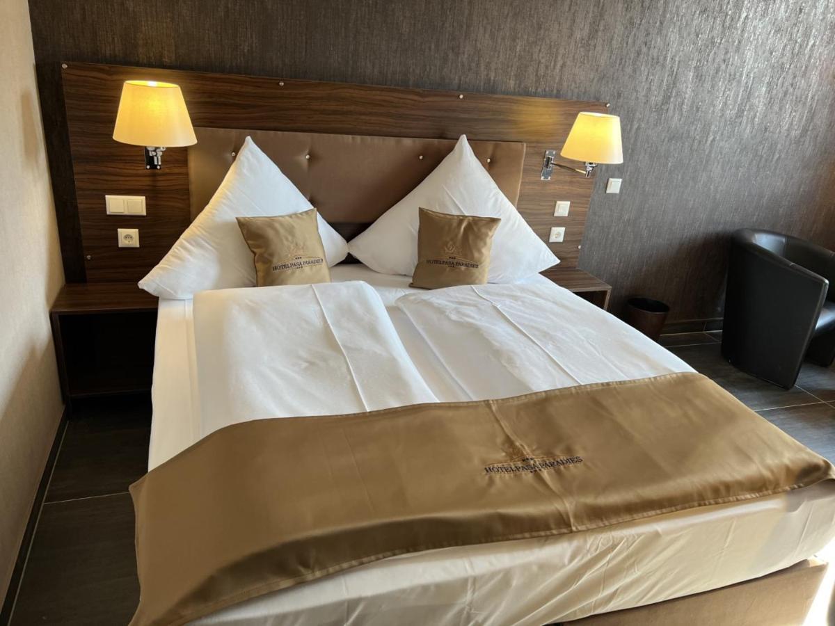Hotel Pasa Paradies Kostenlose Parkplaetze Hanau Dış mekan fotoğraf