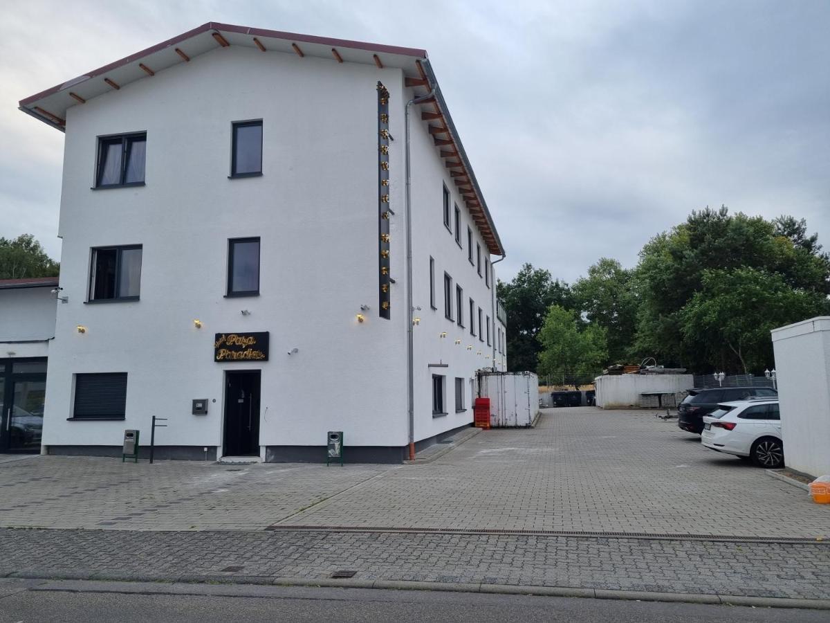 Hotel Pasa Paradies Kostenlose Parkplaetze Hanau Dış mekan fotoğraf
